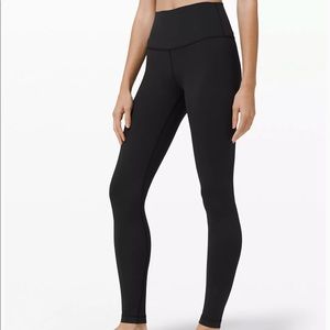 Black Lululemon Wunder Under Leggings